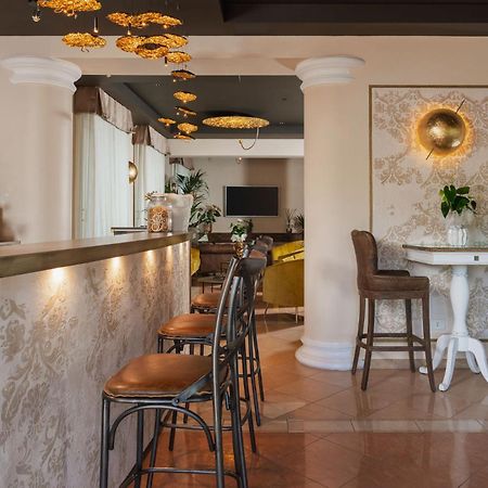 Hotel Mazzanti Milano Marittima Exteriör bild